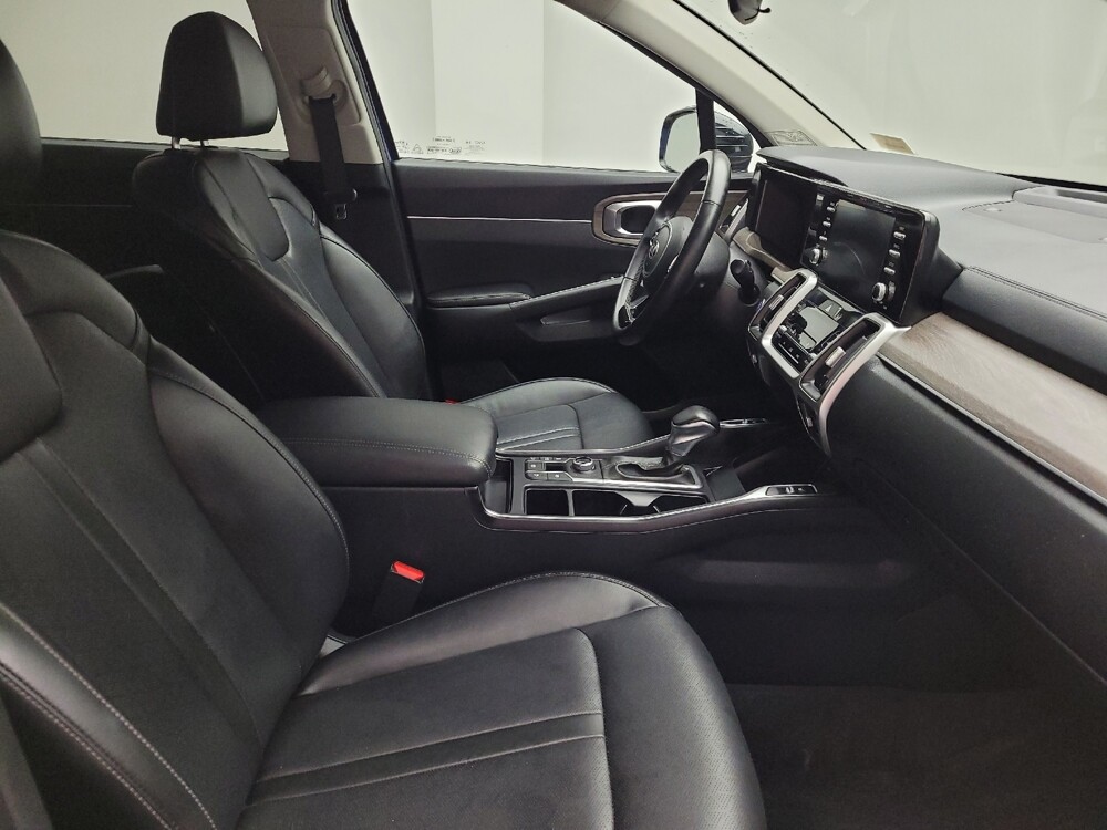 2021 Kia Sorento in Grand Rapids, MI 49508 - 18120744 21