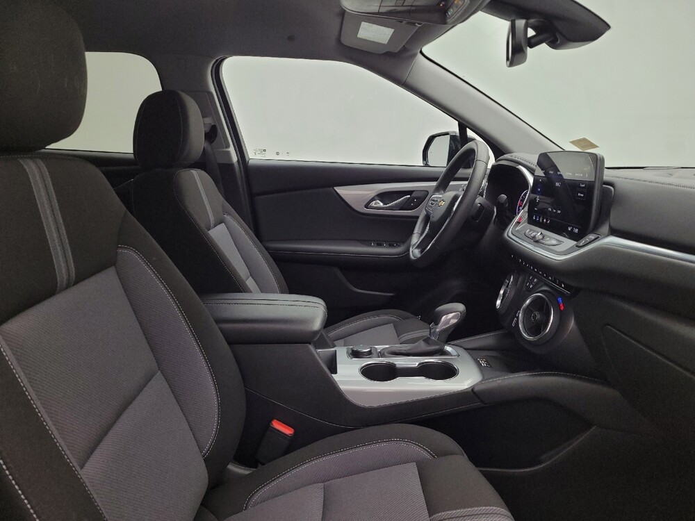 2024 Chevrolet Blazer in Toledo, OH 43617 - 18120749 21
