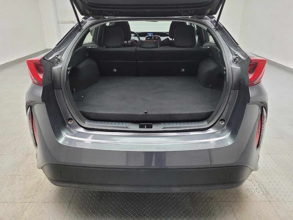 2021 Toyota Prius Prime in Eastpointe, MI 48021 - 18120755 29