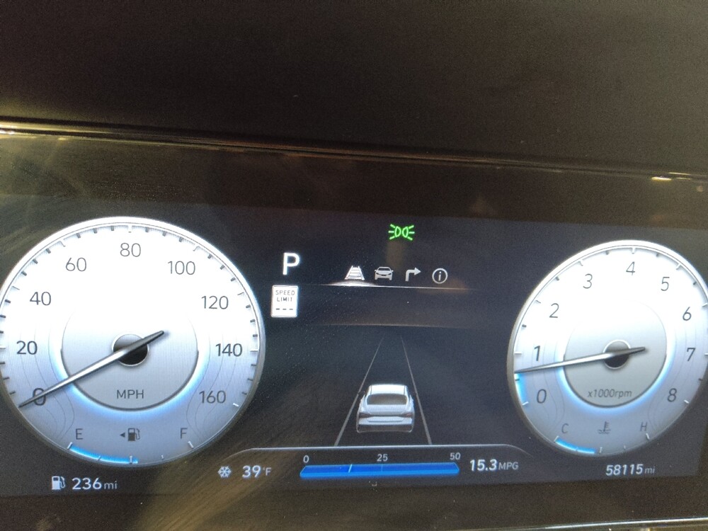 2024 Hyundai Elantra in Wilmington, NC 28405 - 18120757 23