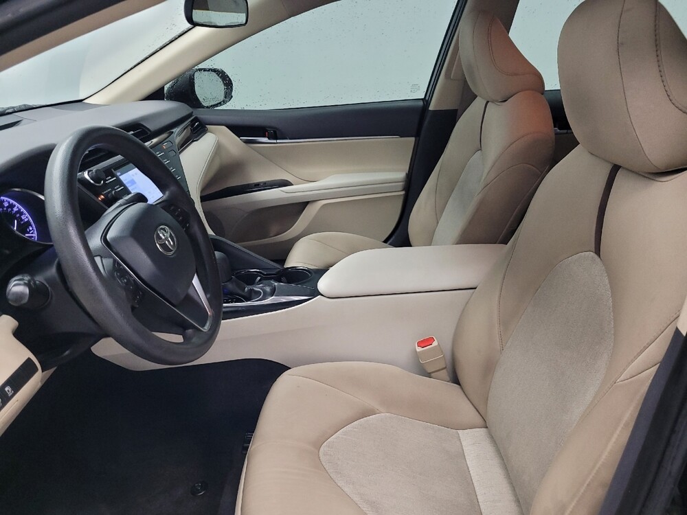 2019 Toyota Camry in Antioch, TN 37013 - 18120759 17