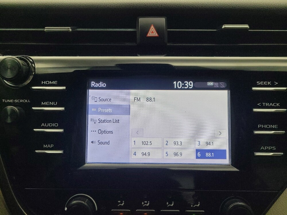 2019 Toyota Camry in Antioch, TN 37013 - 18120759 25