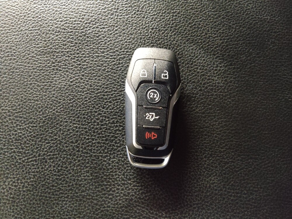 2016 Ford F150 in Chattanooga, TN 37421 - 18120760 32