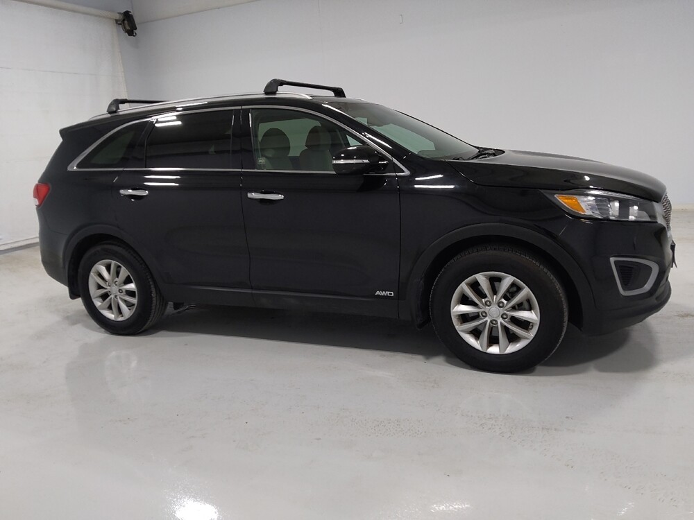 2018 Kia Sorento in Columbus, OH 43231 - 18120761 11