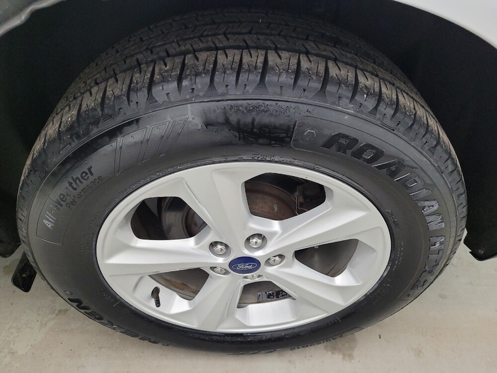 2018 Ford Edge in Cincinnati, OH 45255 - 18120764 31