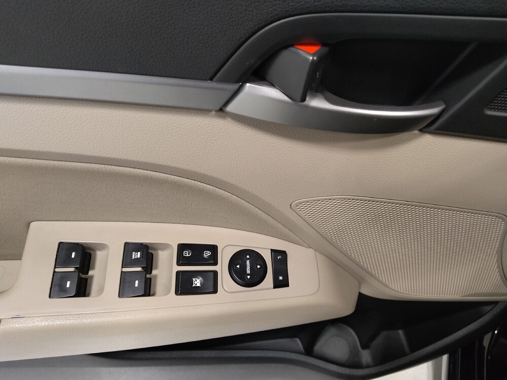 2018 Hyundai Elantra in Columbus, OH 43231 - 18120768 27