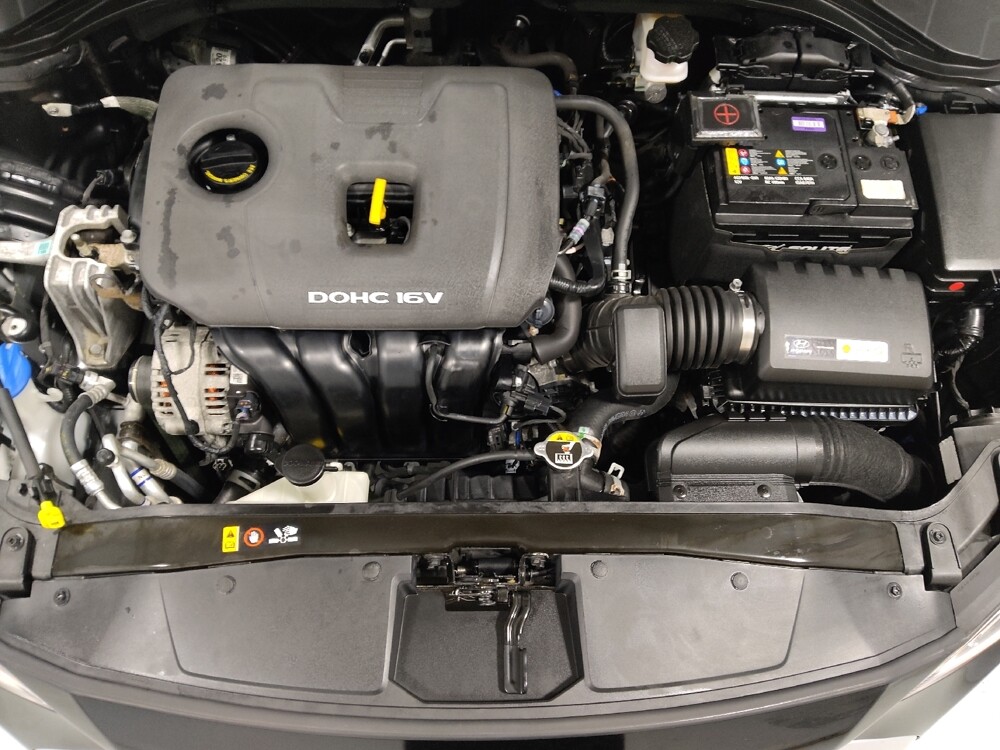 2018 Hyundai Elantra in Columbus, OH 43231 - 18120768 30