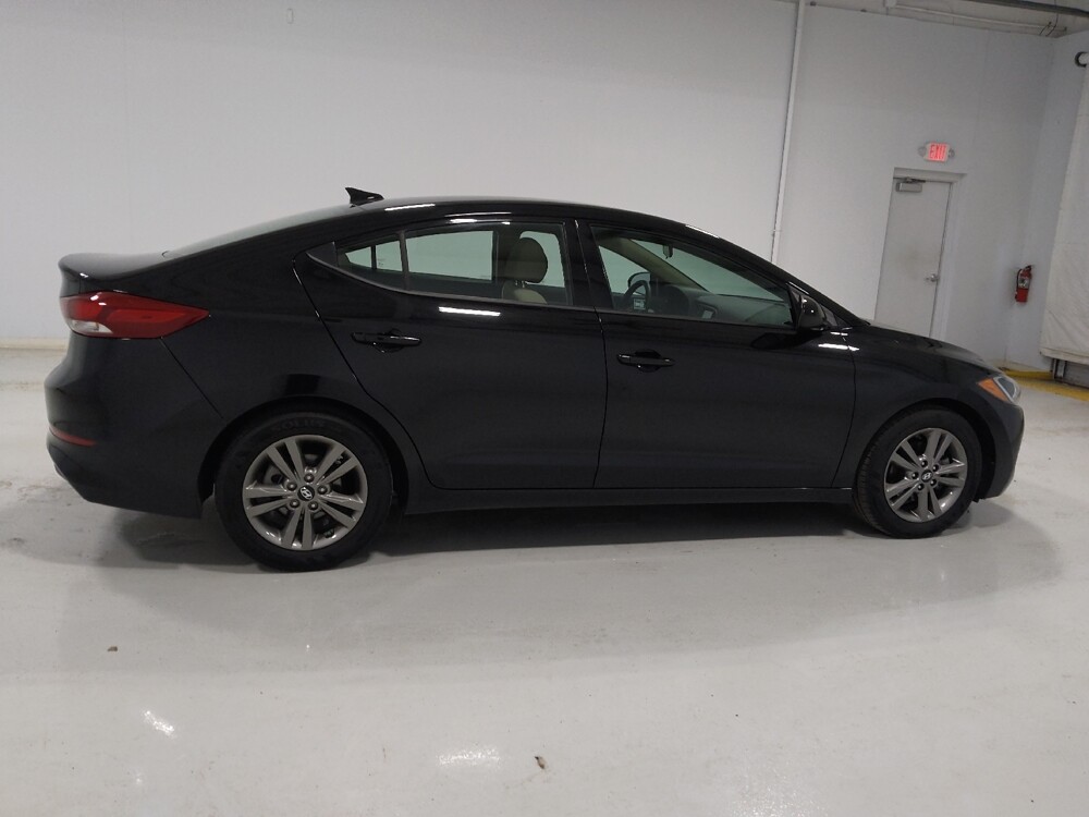 2018 Hyundai Elantra in Columbus, OH 43231 - 18120768 10