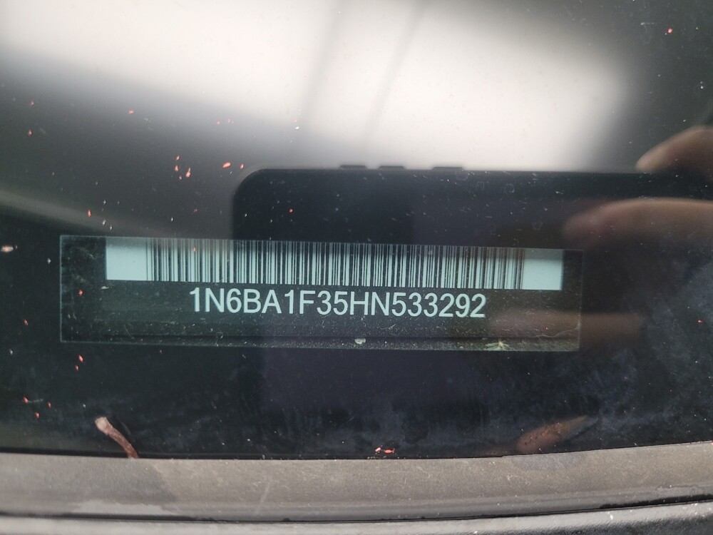 2017 Nissan Titan in Indianapolis, IN 46219 - 18120773 33