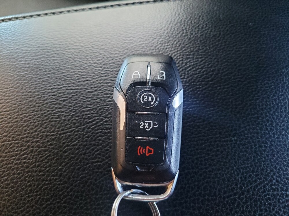 2015 Ford F150 in Lakeland, FL 33815 - 18120774 32