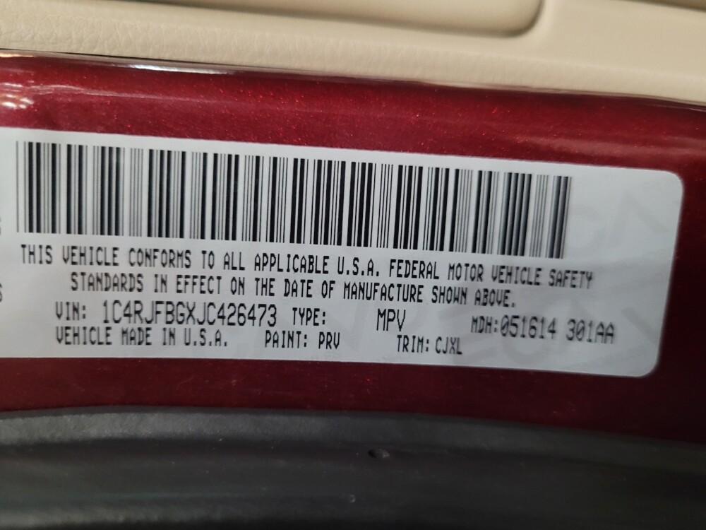 2018 Jeep Grand Cherokee in Plymouth Meeting, PA 19462 - 18120775 33