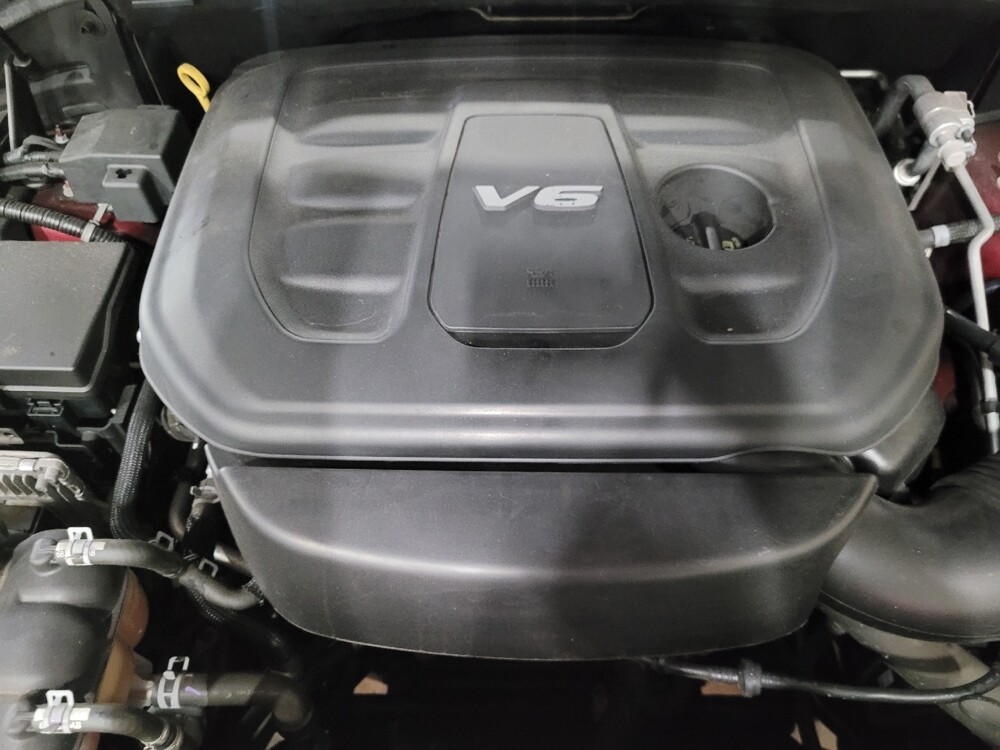 2018 Jeep Grand Cherokee in Plymouth Meeting, PA 19462 - 18120775 30