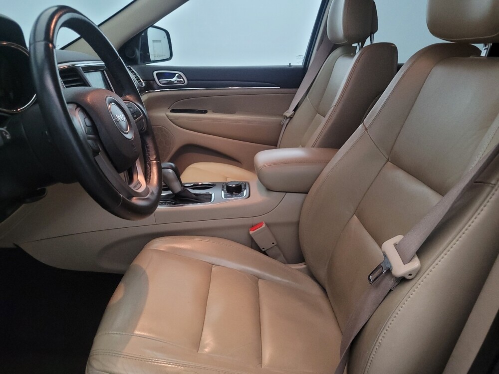 2018 Jeep Grand Cherokee in Plymouth Meeting, PA 19462 - 18120775 17