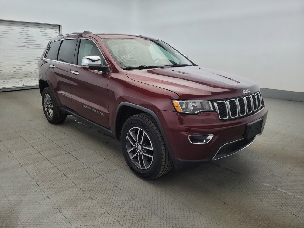 2018 Jeep Grand Cherokee in Plymouth Meeting, PA 19462 - 18120775 13