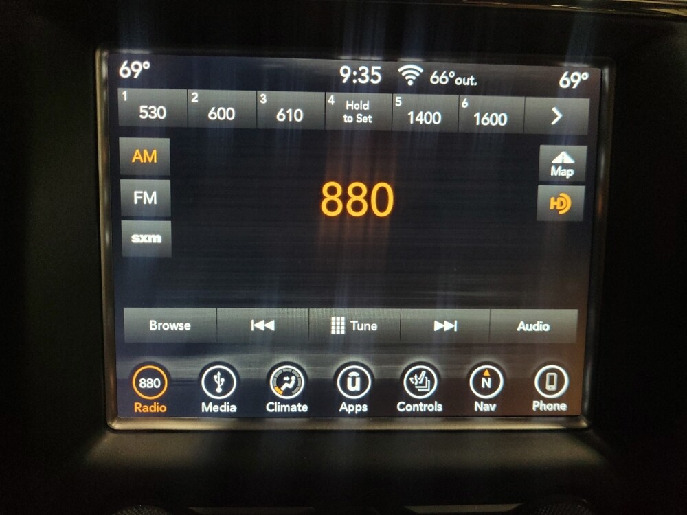 2018 Jeep Grand Cherokee in Plymouth Meeting, PA 19462 - 18120775 25