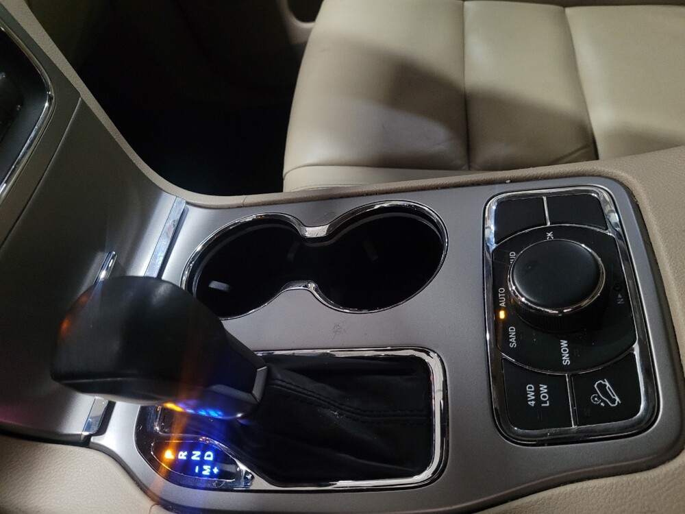 2018 Jeep Grand Cherokee in Plymouth Meeting, PA 19462 - 18120775 26