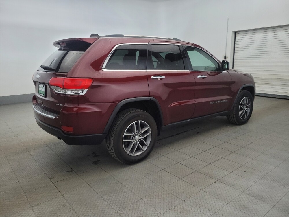 2018 Jeep Grand Cherokee in Plymouth Meeting, PA 19462 - 18120775 10