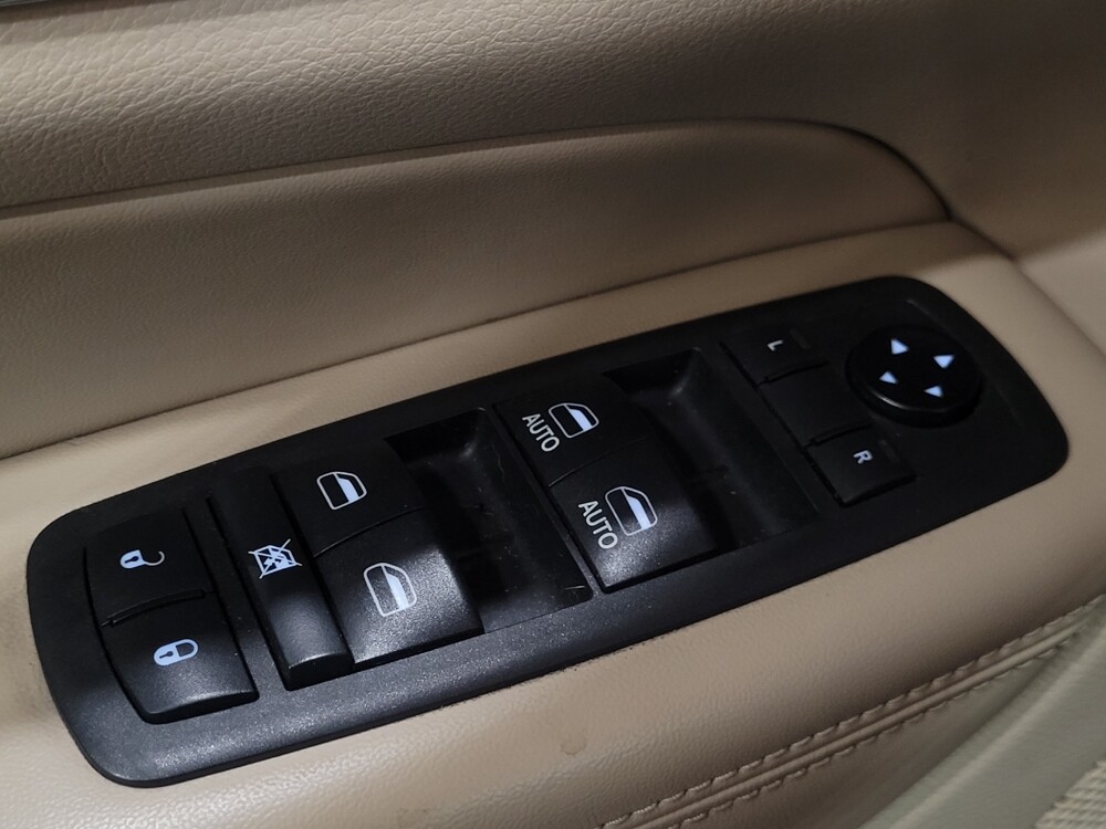 2018 Jeep Grand Cherokee in Plymouth Meeting, PA 19462 - 18120775 27