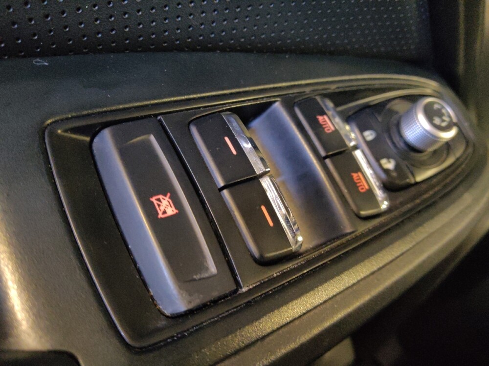 2019 Subaru Crosstrek in Phoenix, AZ 85022 - 18120780 27