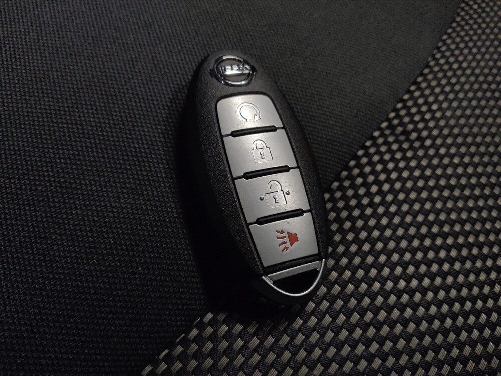 2018 Nissan Pathfinder in Mesa, AZ 85210 - 18120782 32