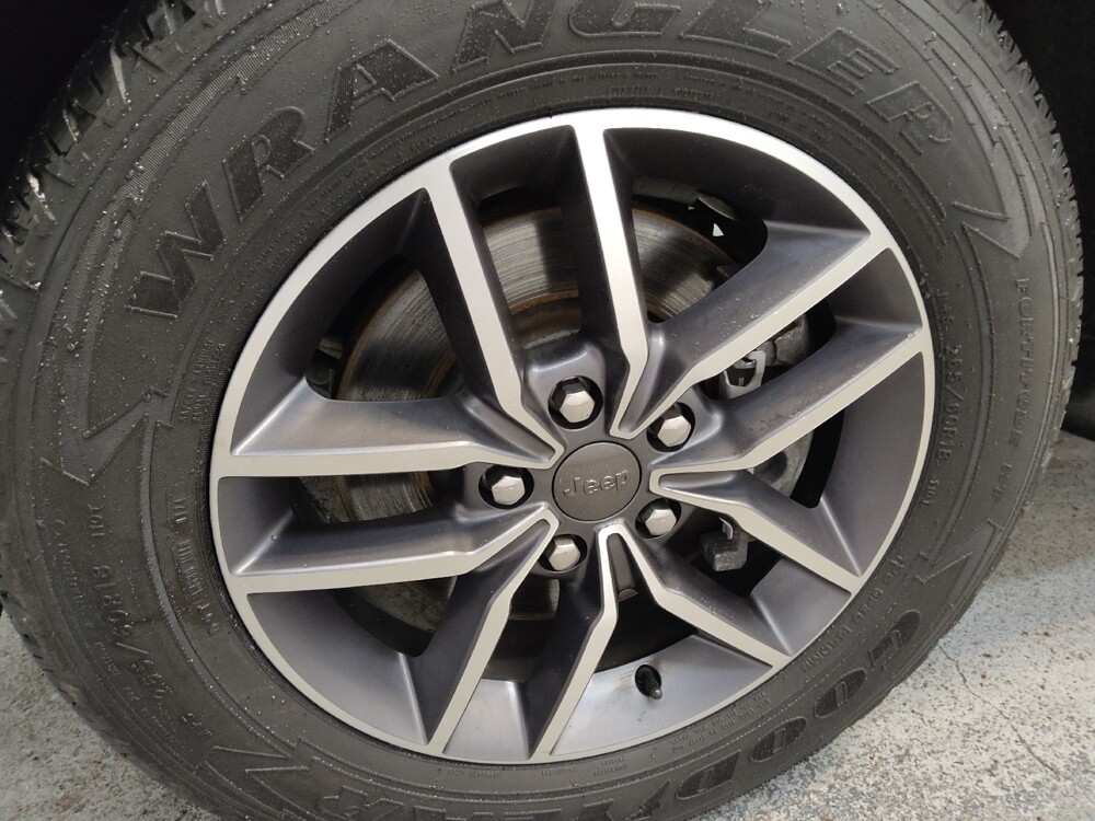 2021 Jeep Grand Cherokee in Fairfield, OH 45014 - 18120785 31