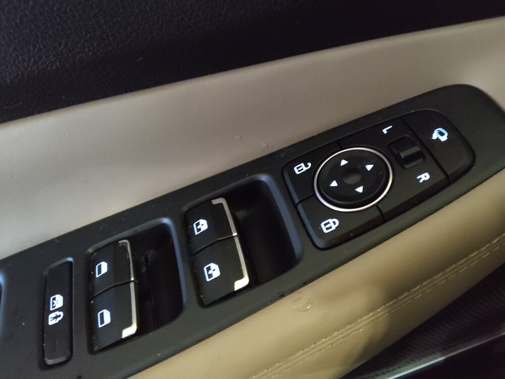 2021 Hyundai Santa Fe in Raleigh, NC 27604 - 18120802 27