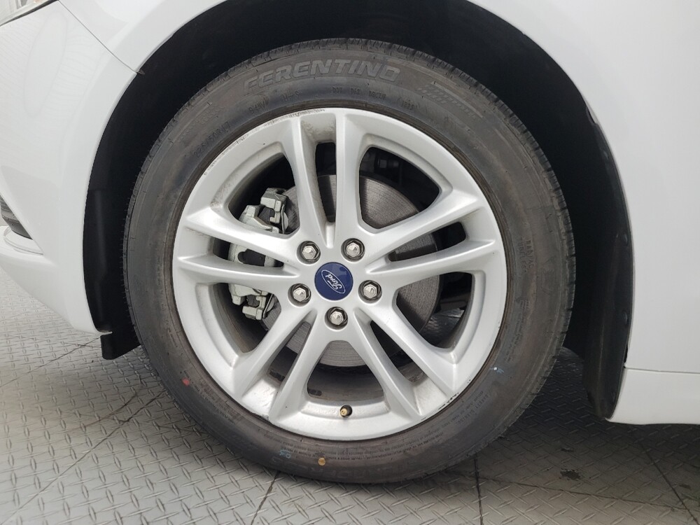 2018 Ford Fusion in Phoenix, AZ 85015 - 18120806 31