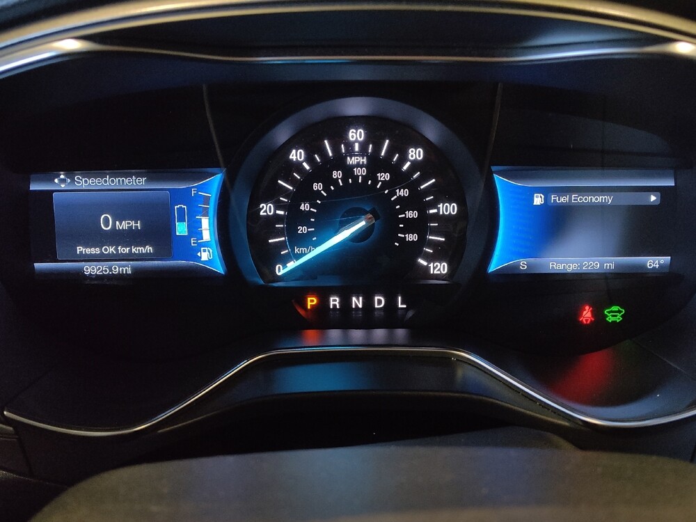 2018 Ford Fusion in Phoenix, AZ 85015 - 18120806 23