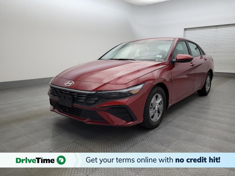 2025 Hyundai Elantra in Chandler, AZ 85225 - 18120808