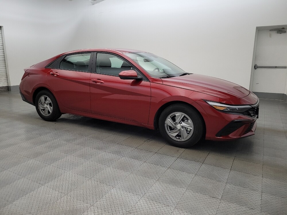 2025 Hyundai Elantra in Chandler, AZ 85225 - 18120808 11