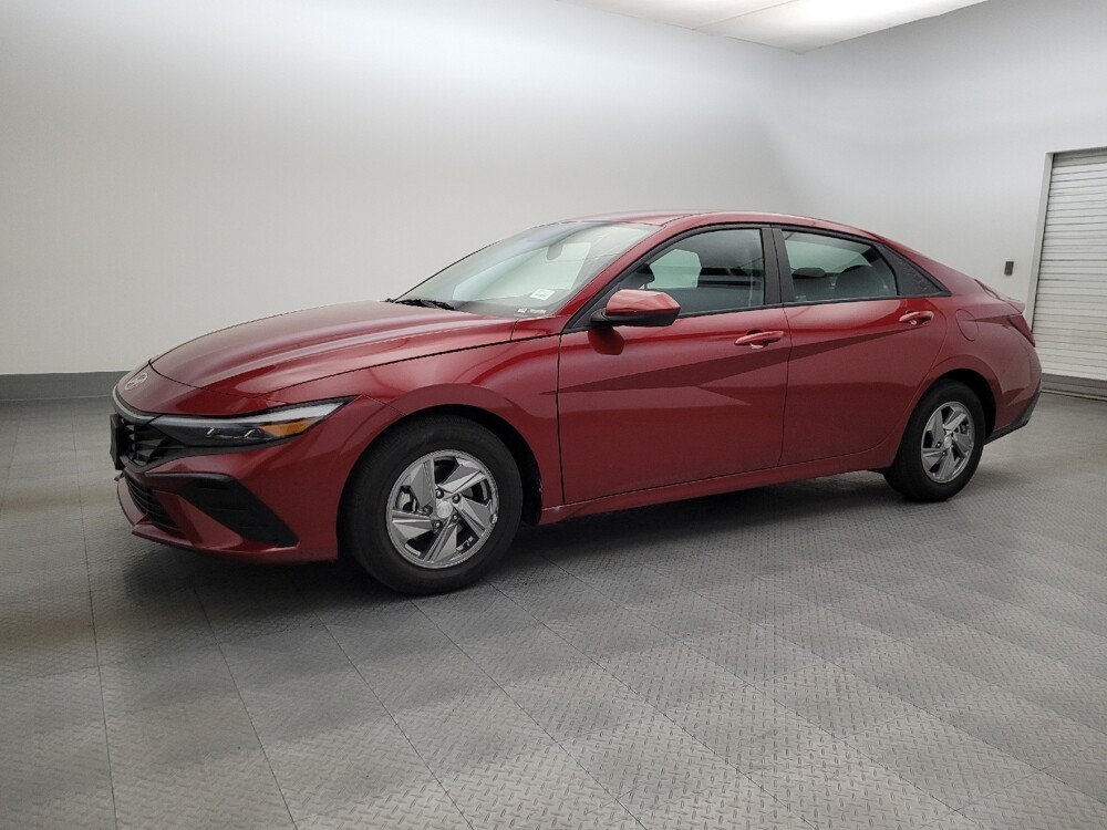 2025 Hyundai Elantra in Chandler, AZ 85225 - 18120808 2