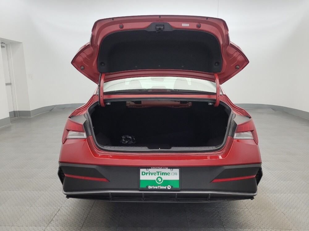 2025 Hyundai Elantra in Chandler, AZ 85225 - 18120808 29