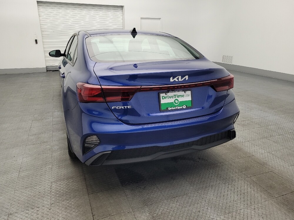 2024 Kia Forte in Miami, FL 33157 - 18120811 6