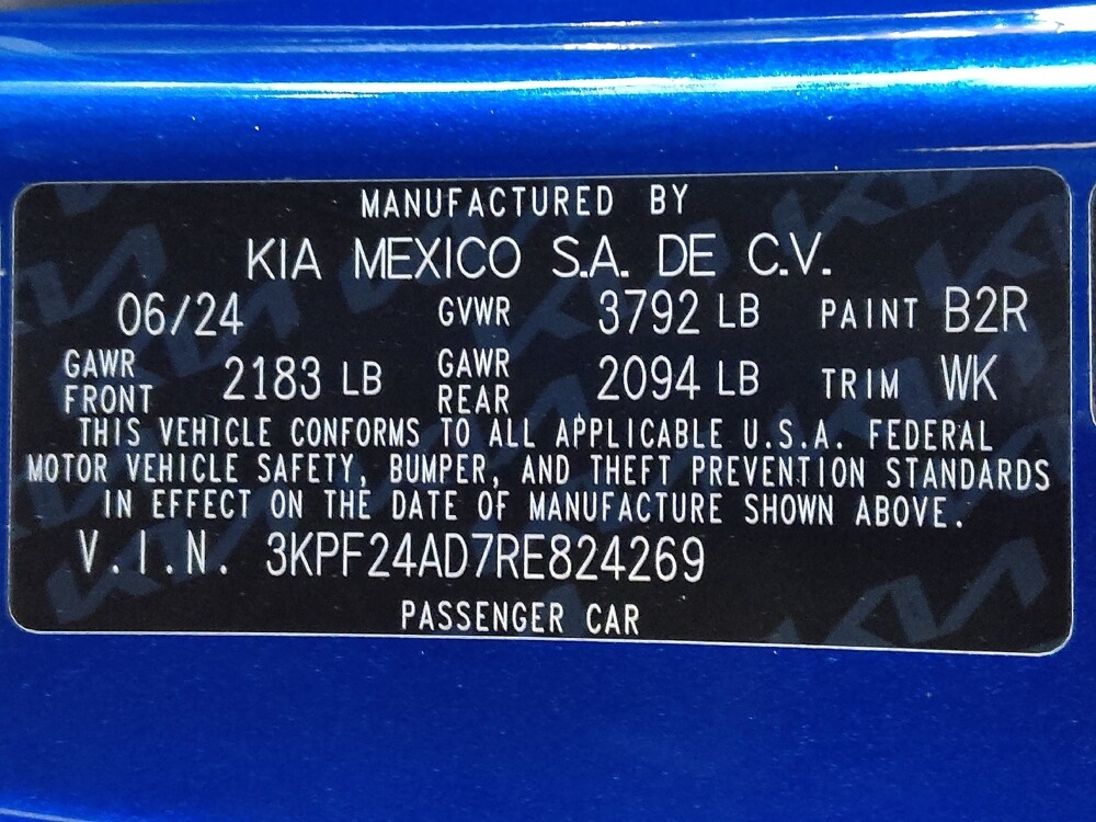 2024 Kia Forte in Miami, FL 33157 - 18120811 33