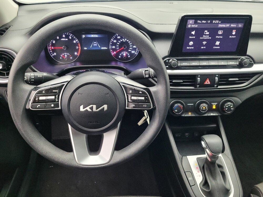 2024 Kia Forte in Miami, FL 33157 - 18120811 22