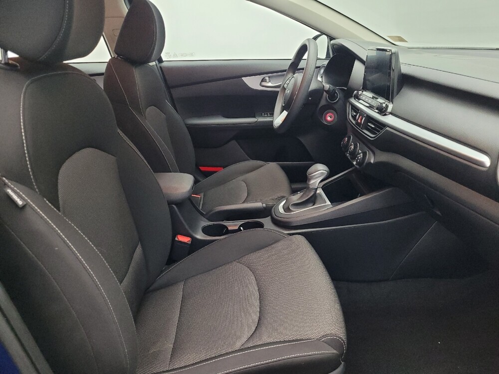 2024 Kia Forte in Miami, FL 33157 - 18120811 21