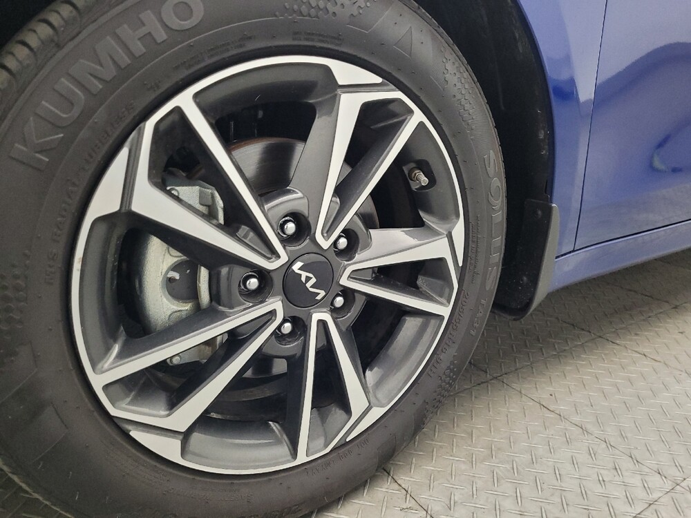 2024 Kia Forte in Miami, FL 33157 - 18120811 31