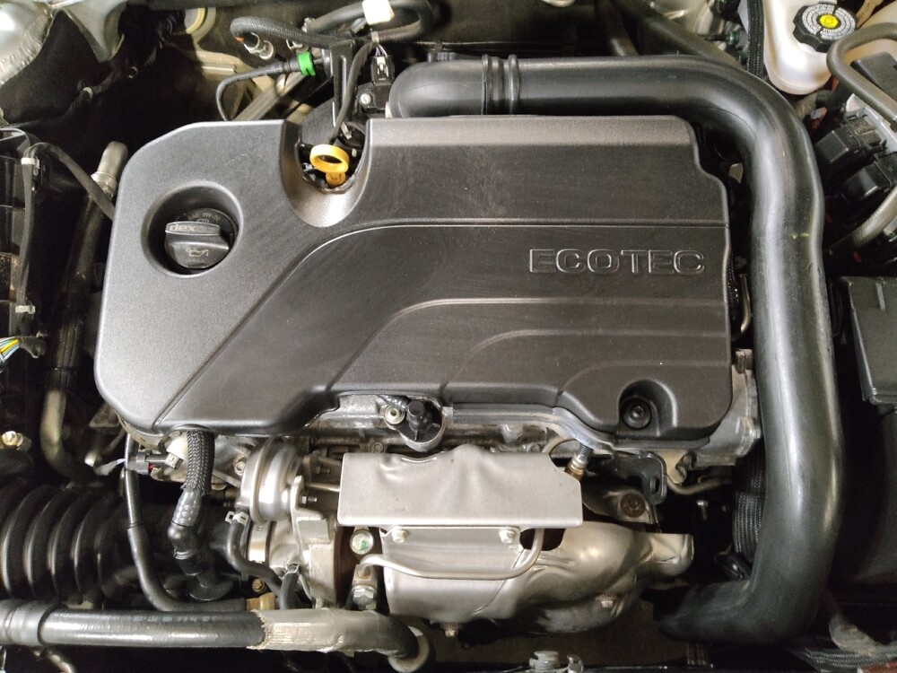 2021 Chevrolet Malibu in Arlington, TX 76011 - 18120812 30