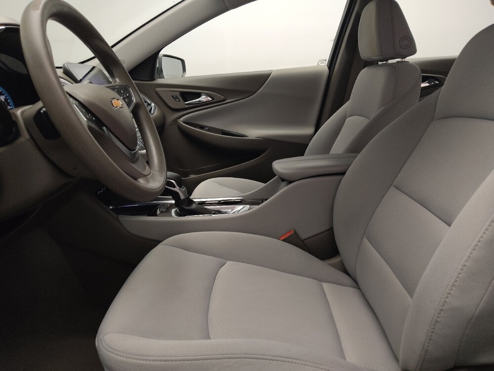 2021 Chevrolet Malibu in Arlington, TX 76011 - 18120812 17