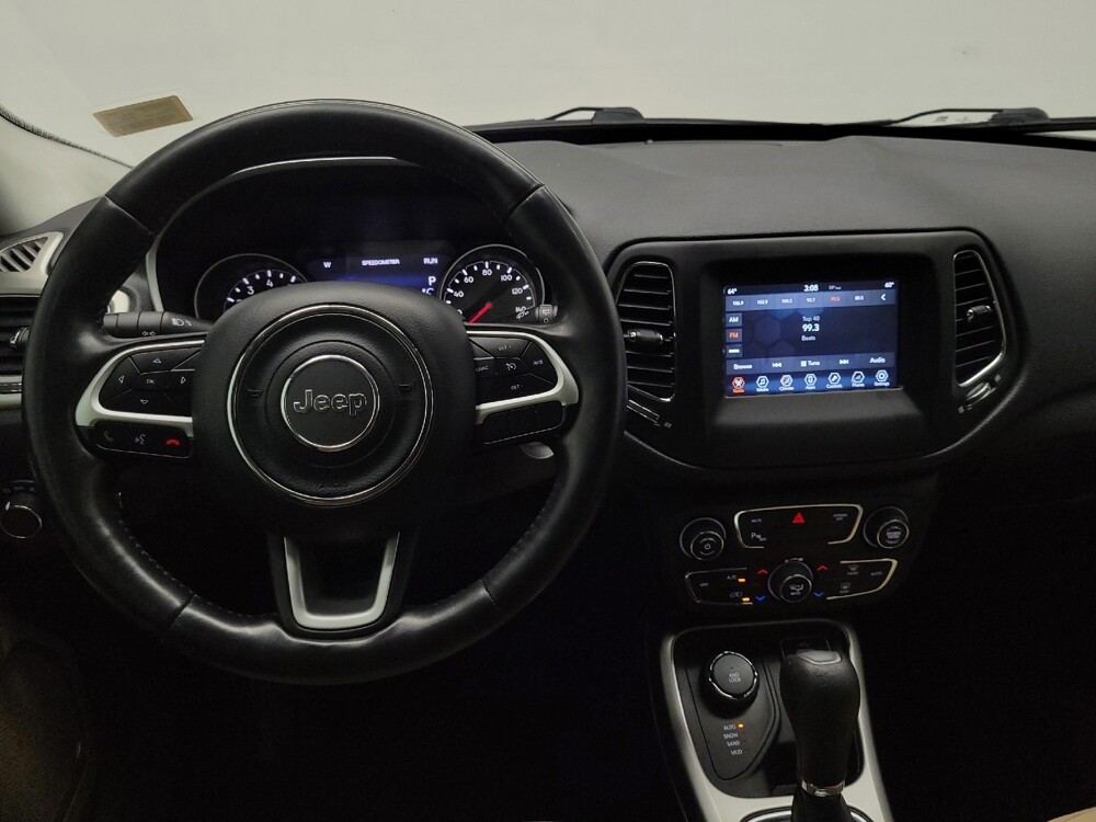 2018 Jeep Compass in Las Vegas, NV 89102 - 18120817 22