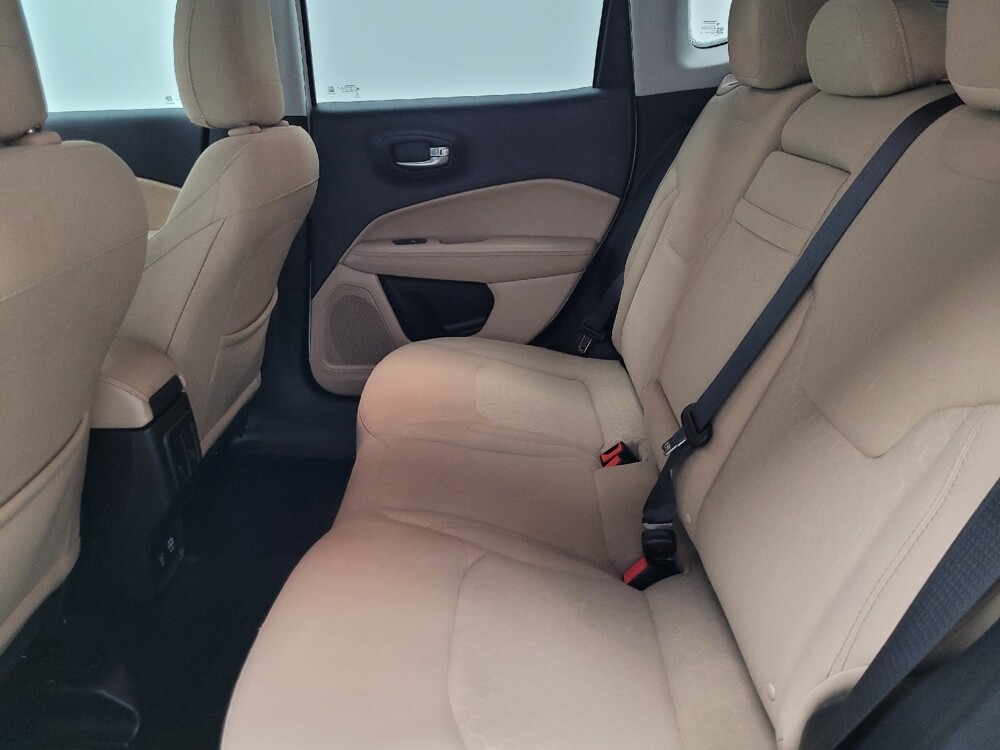 2018 Jeep Compass in Las Vegas, NV 89102 - 18120817 18