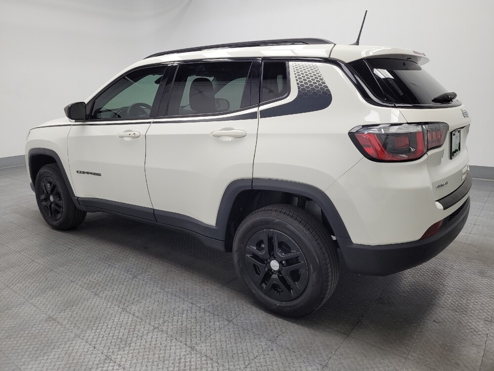 2018 Jeep Compass in Las Vegas, NV 89102 - 18120817 3
