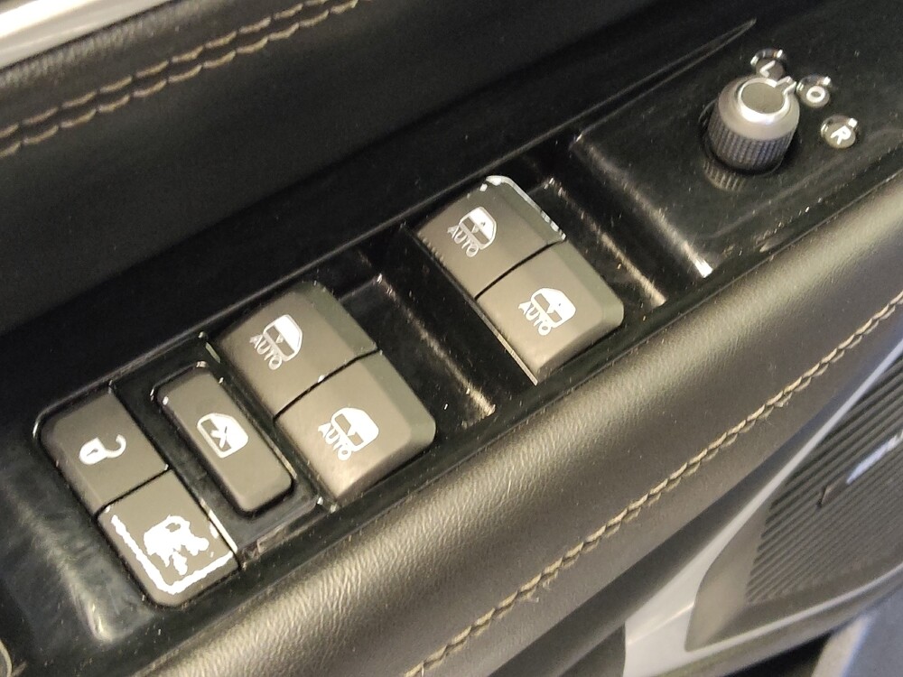 2022 Jeep Wagoneer in Temple, TX 76502 - 18120824 27