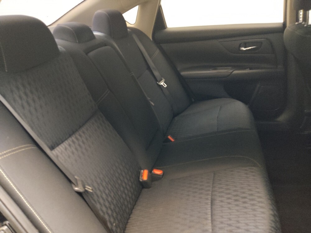 2018 Nissan Altima in Macon, GA 31210 - 18120825 19