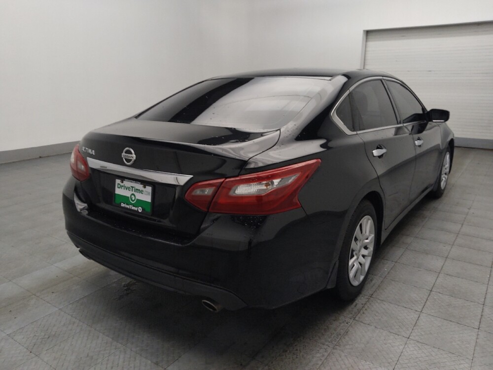 2018 Nissan Altima in Macon, GA 31210 - 18120825 9