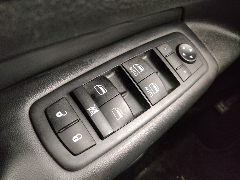 2020 Jeep Grand Cherokee in Springfield, MO 65807 - 18120826 25