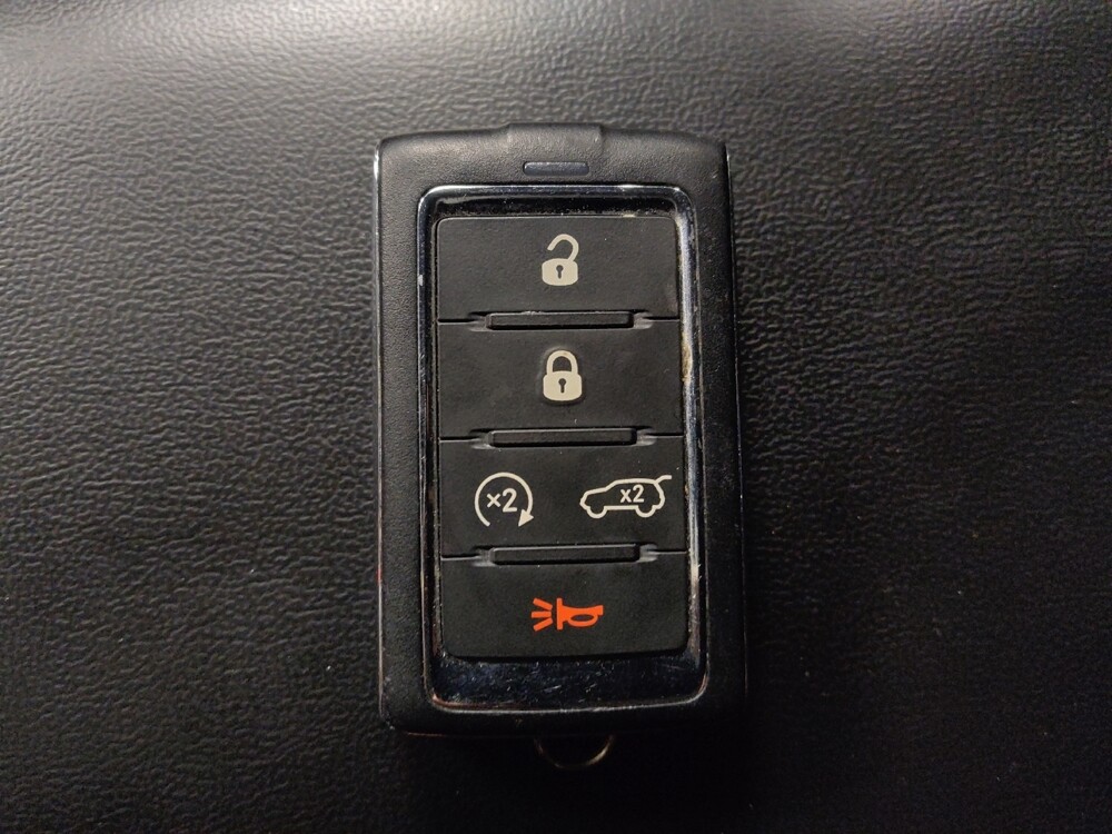 2021 Jeep Grand Cherokee L in Baton Rouge, LA 70816 - 18120829 32