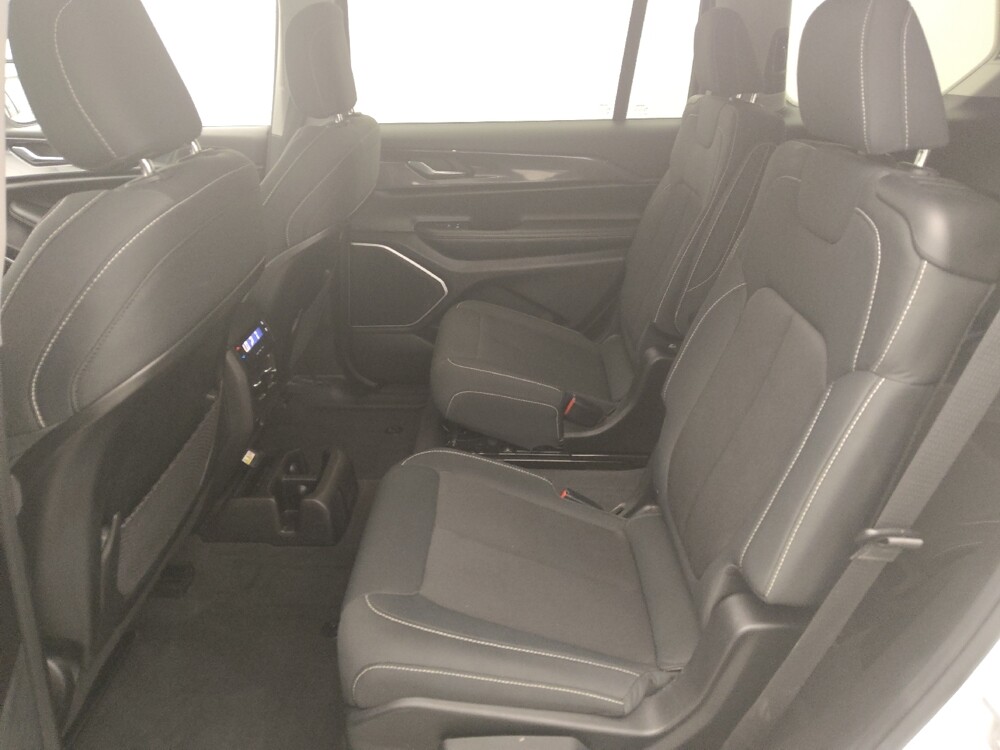 2021 Jeep Grand Cherokee L in Baton Rouge, LA 70816 - 18120829 18