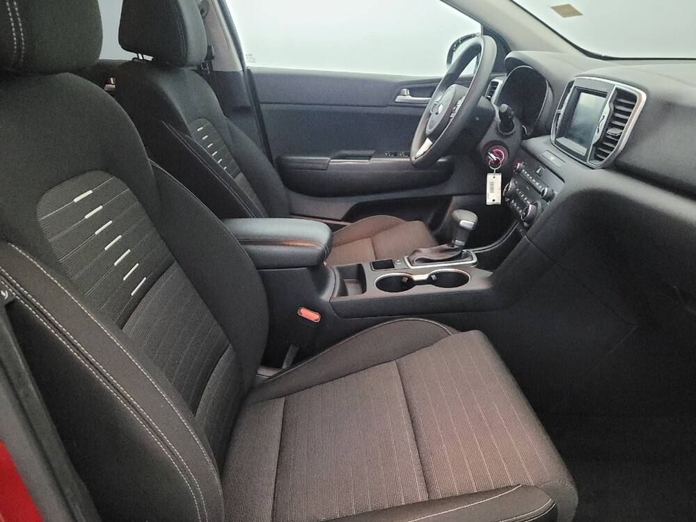 2018 Kia Sportage in Woodbridge, VA 22191 - 18120830 21