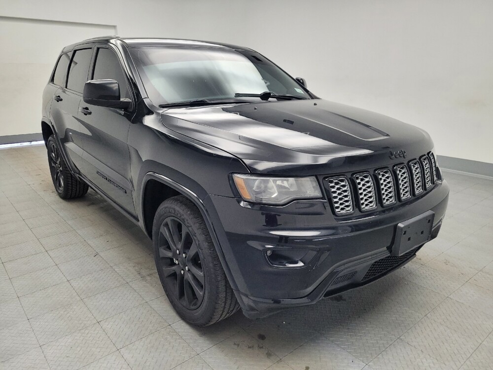 2018 Jeep Grand Cherokee in Memphis, TN 38115 - 18120838 13